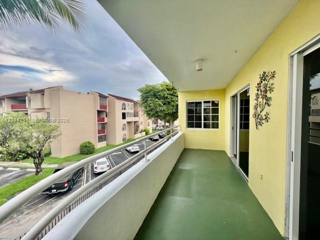 PALM COVE COND - Residential Lease