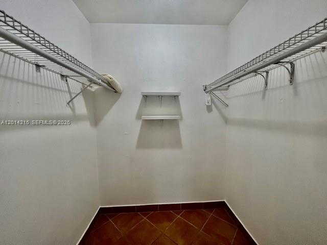 PALM COVE COND - Residential Lease