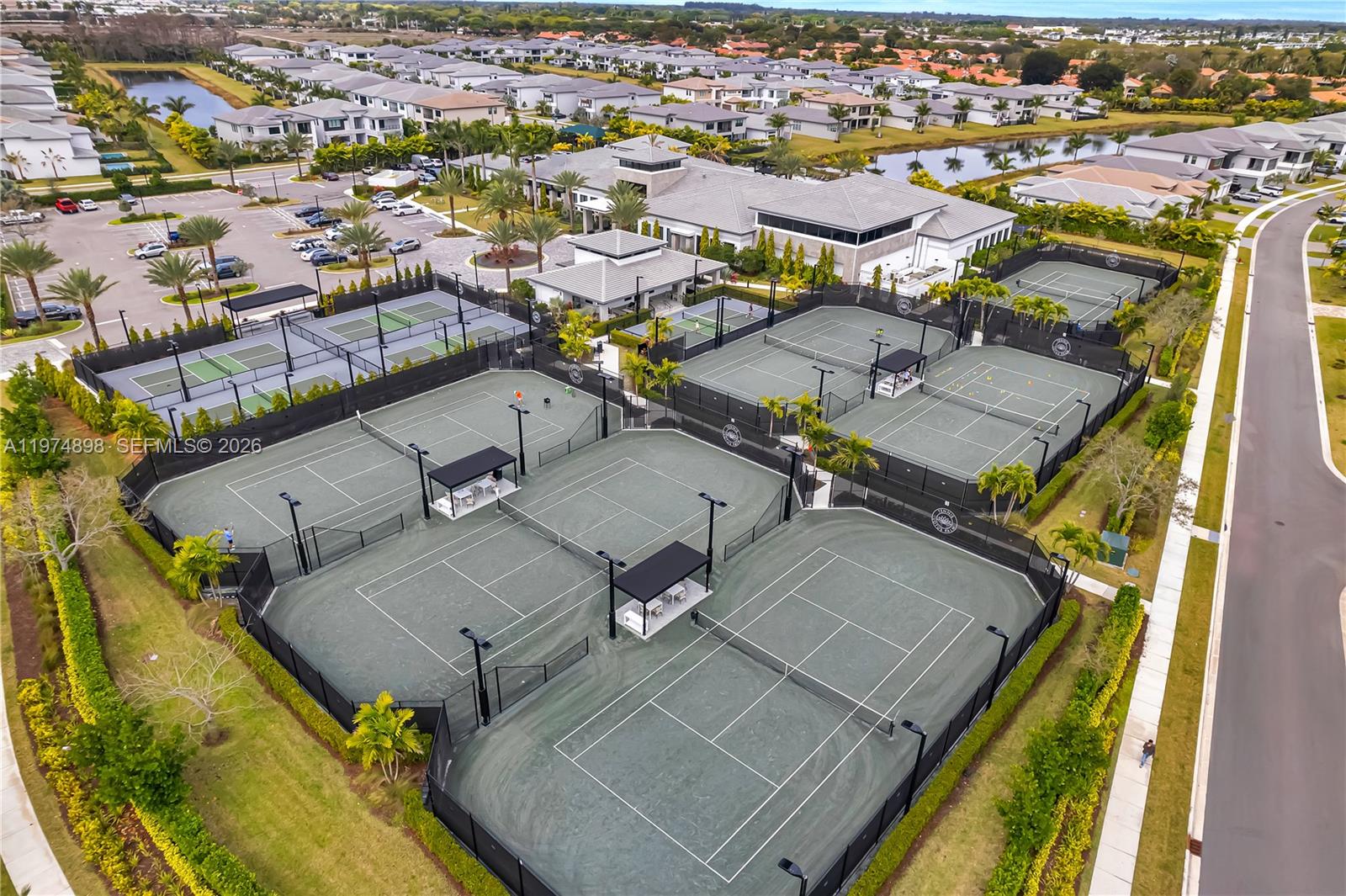 BOCA RATON GOLF COURSE PU - Residential