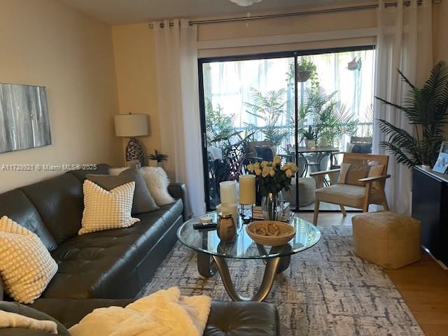 VILLAS AT MEADOW LAKES CO - Residential
