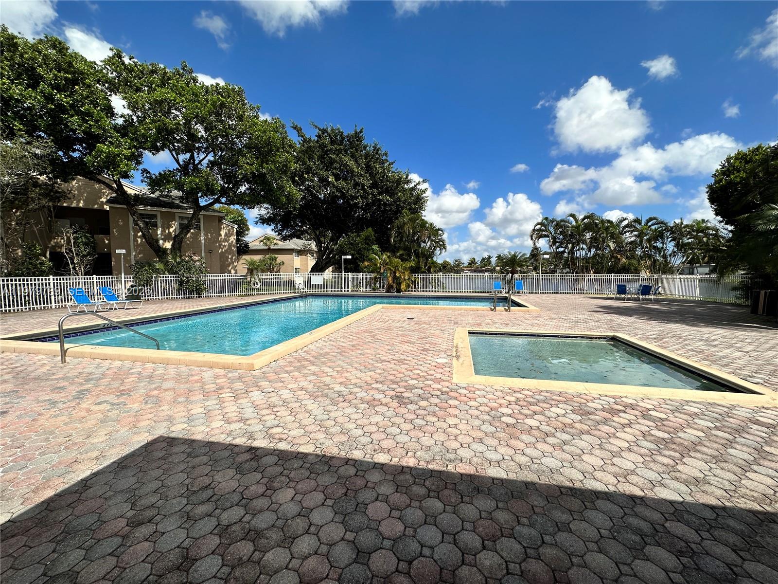 REFLECTIONS AT PEMBROKE P - Residential Lease