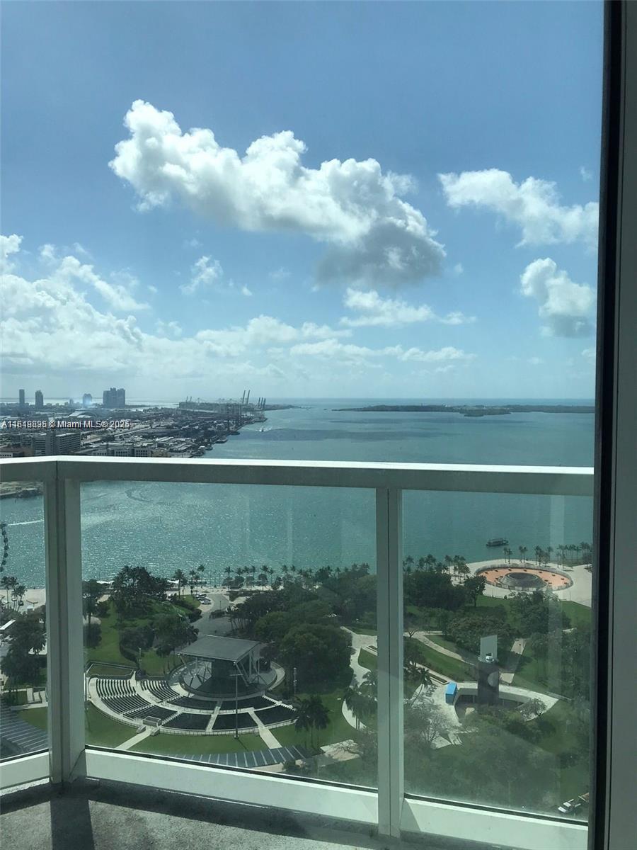 244 Biscayne Blvd 803