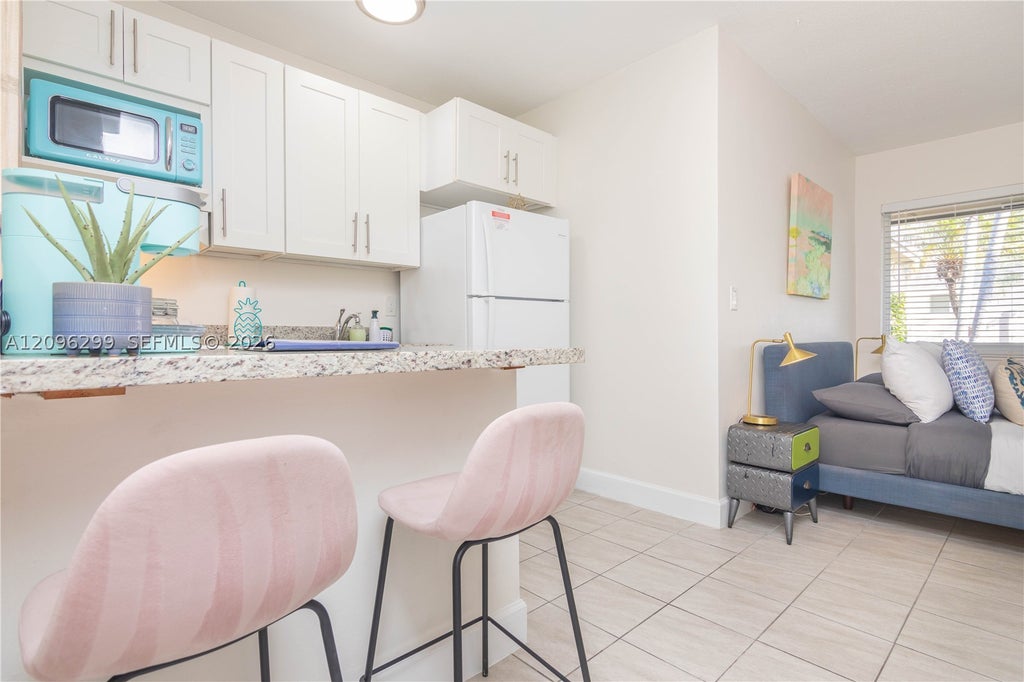 Photo of 735 NE 15th St #1-4, Fort Lauderdale, FL 33304 (MLS # A12096299)