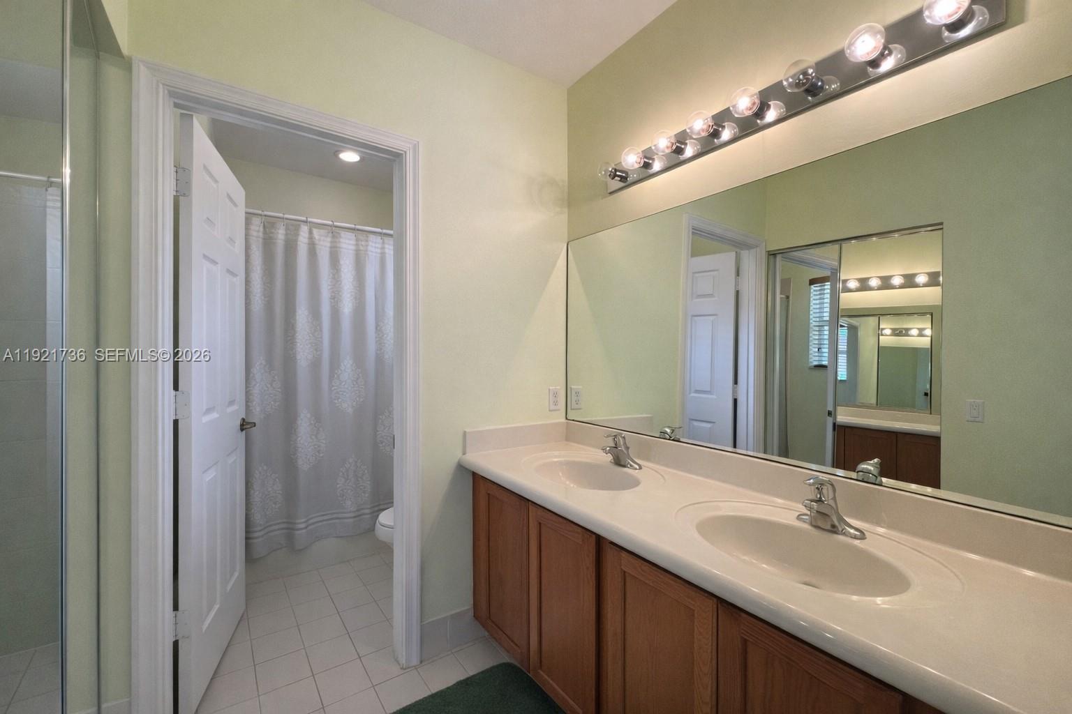 SIERRA BAY - Residential