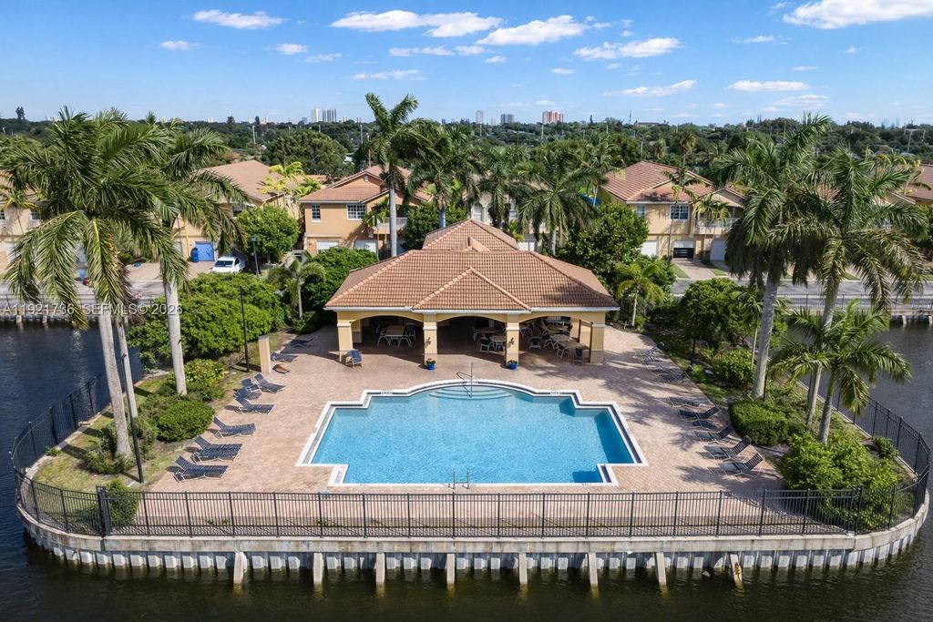 Photo of 1718 Carvelle Dr #1718, Riviera Beach, FL 33404 (MLS # A11921736)