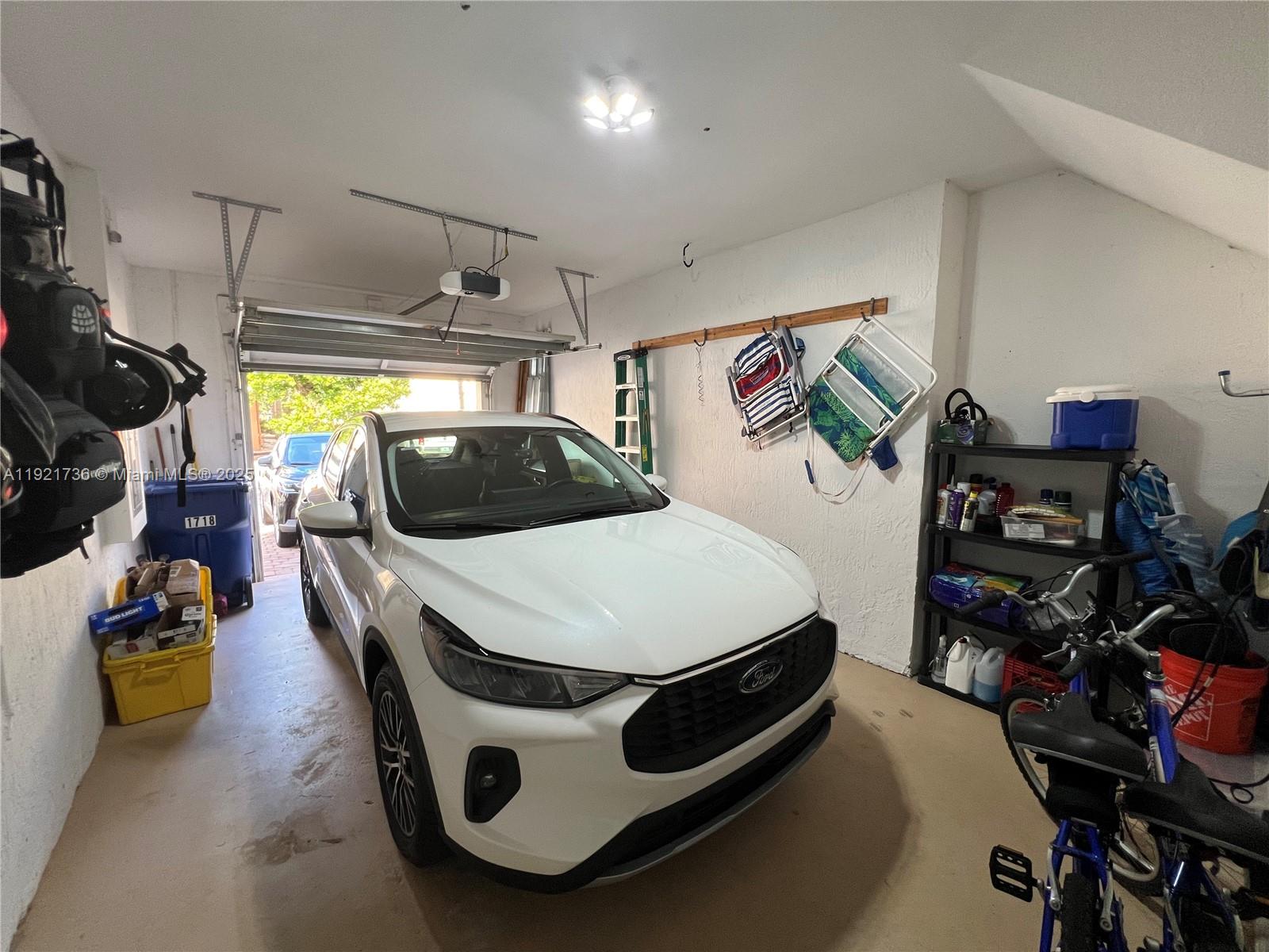 SIERRA BAY - Residential