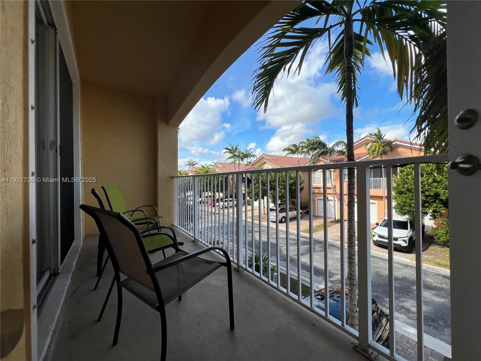 SIERRA BAY - Residential