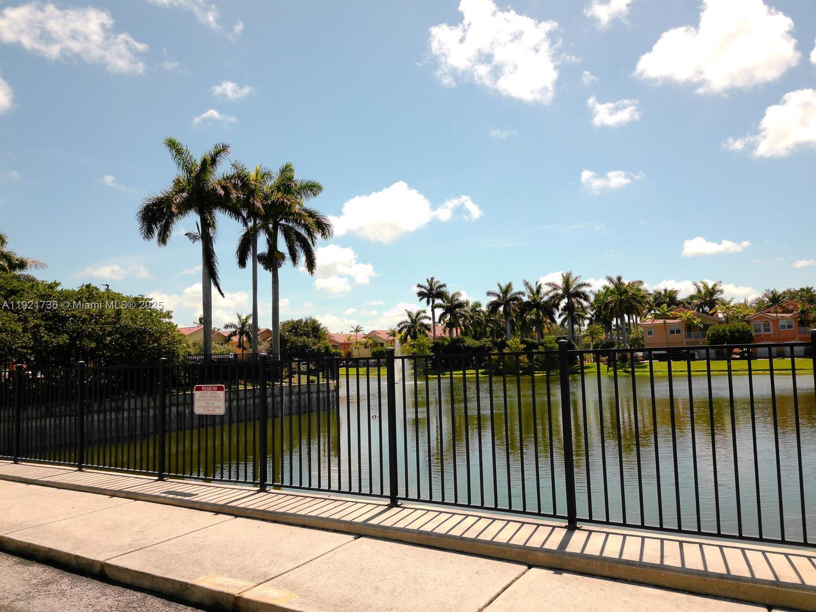 SIERRA BAY - Residential