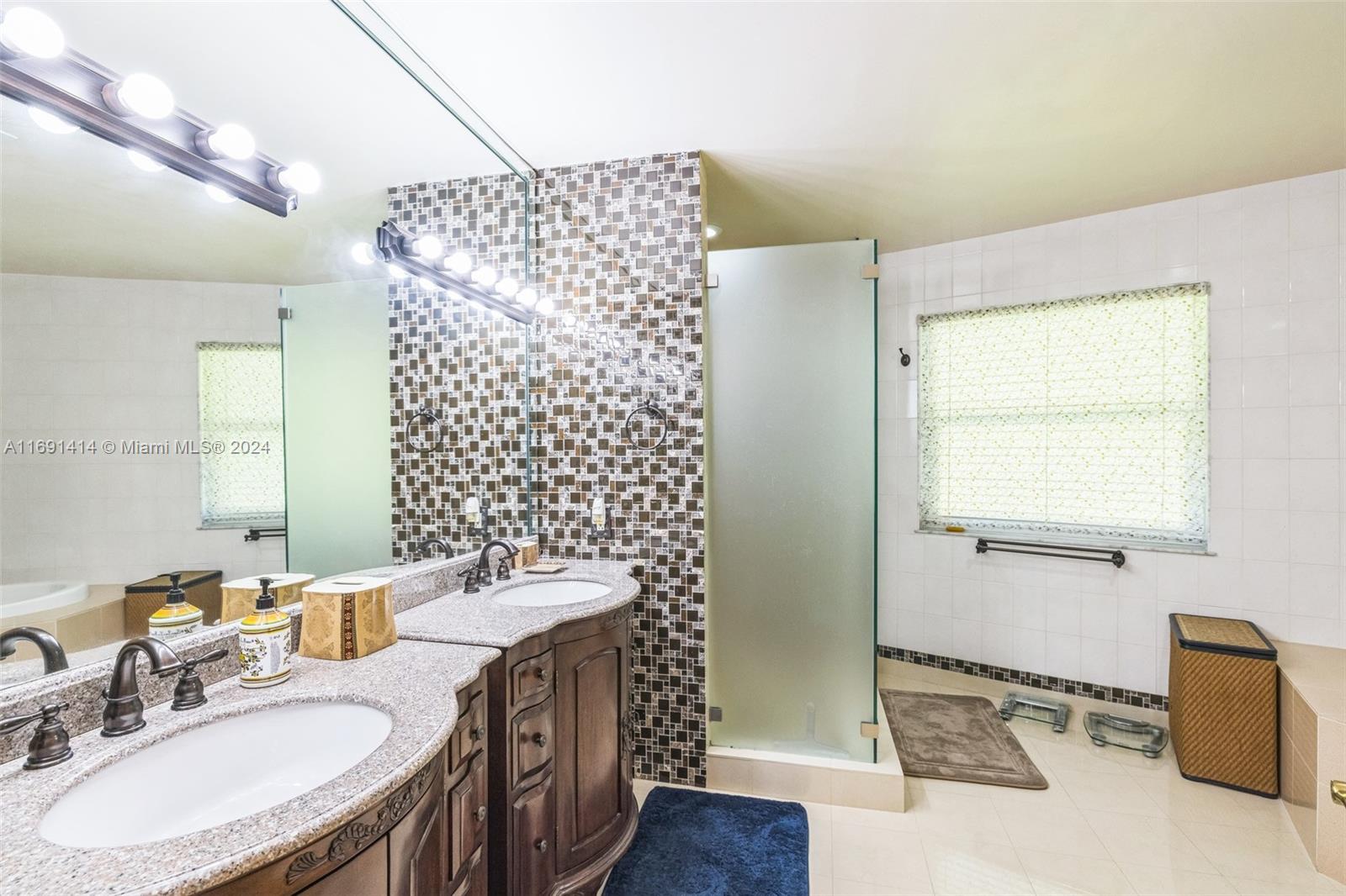 KILLIAN ACRES - Residential