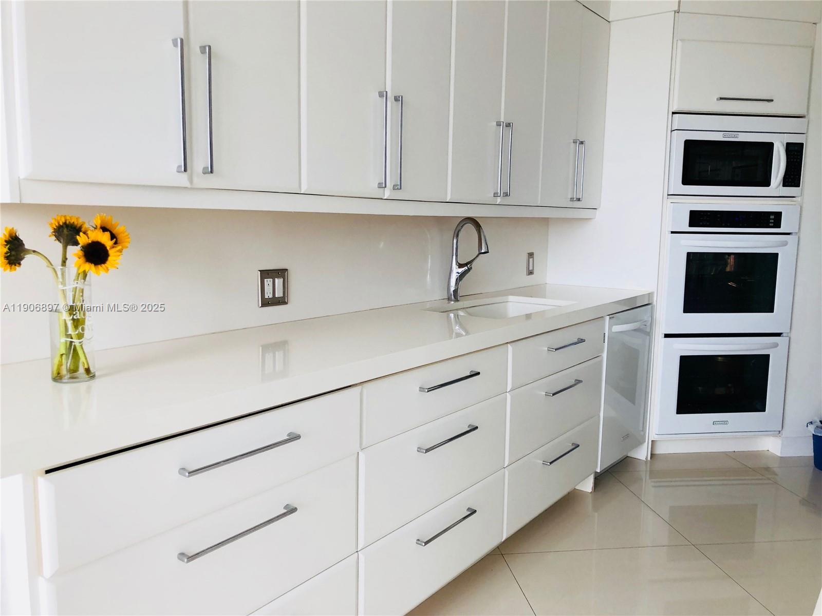 PORTSVIEW @ THE WATERWAYS - Residential Lease