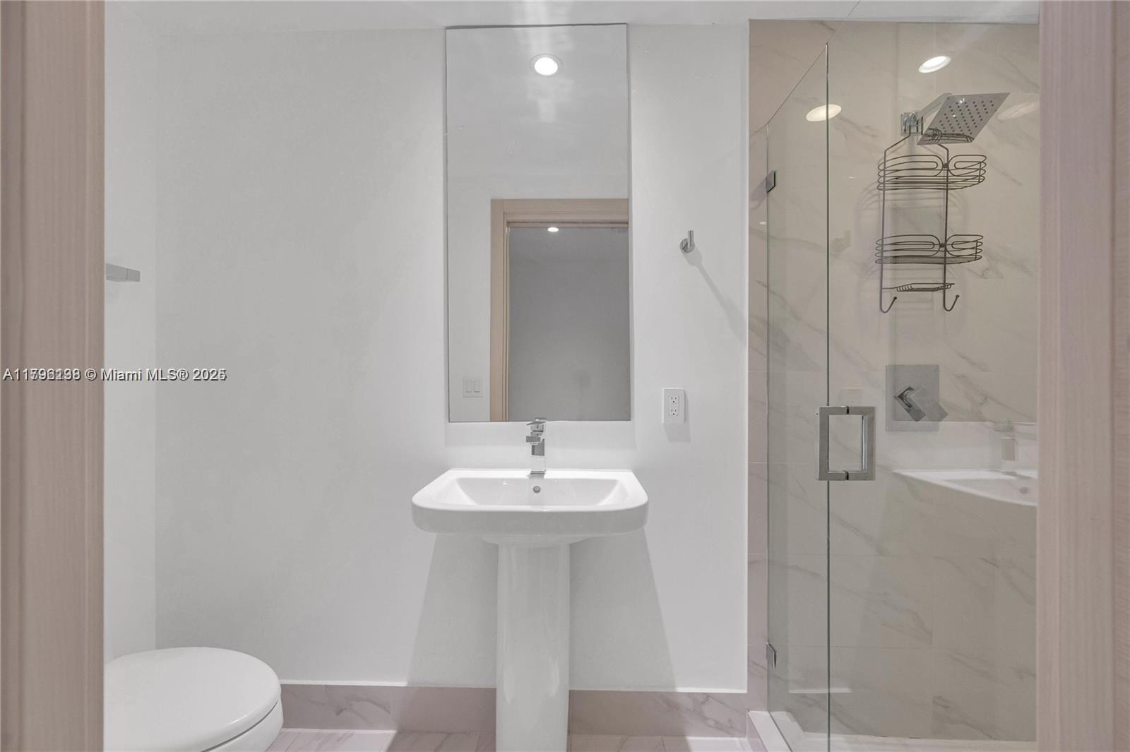 801 SMA RESIDENCES CONDO - Residential Lease