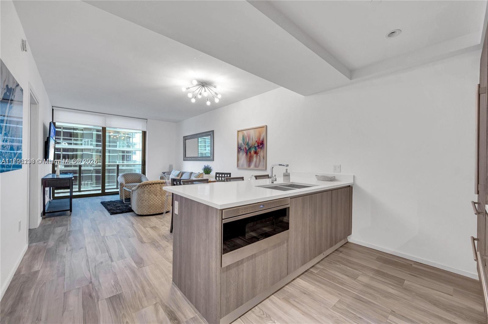 801 SMA RESIDENCES CONDO - Residential Lease