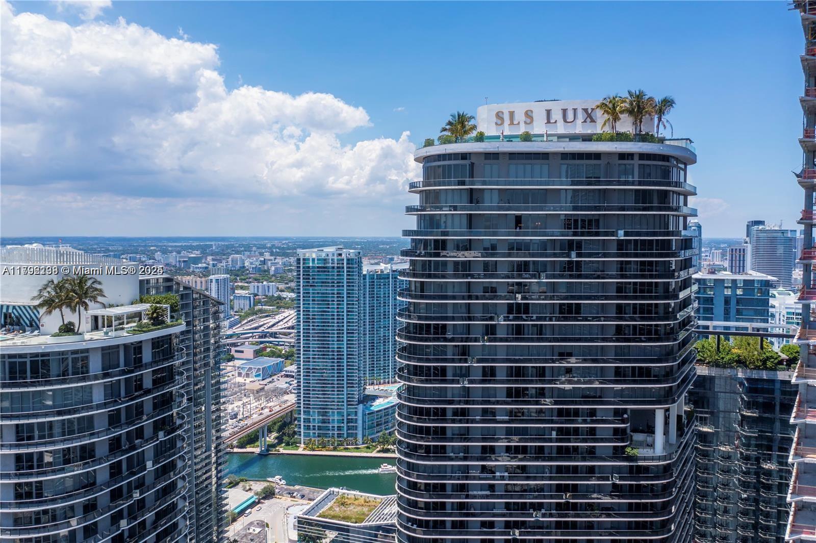 801 SMA RESIDENCES CONDO - Residential Lease