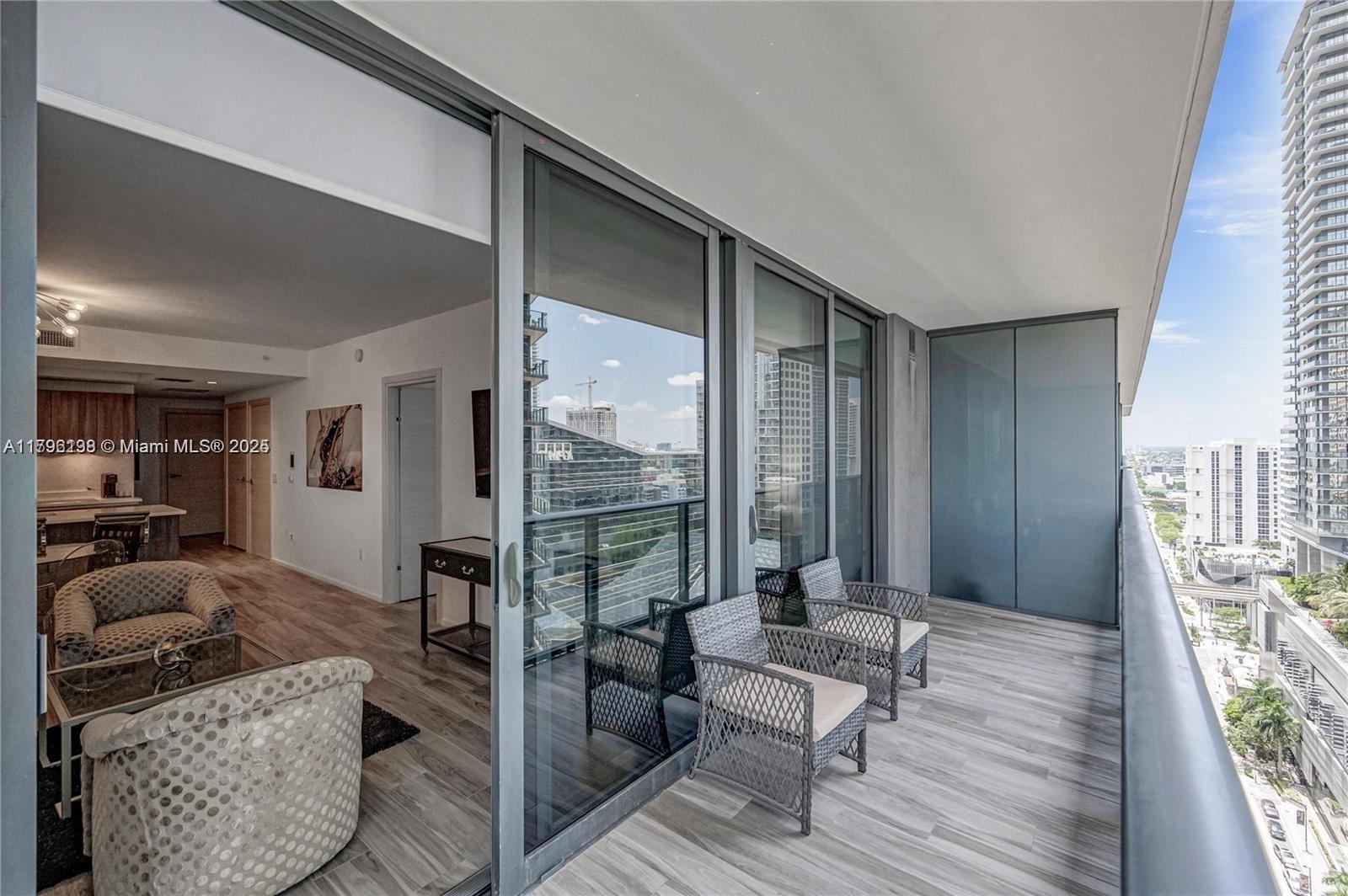 801 SMA RESIDENCES CONDO - Residential Lease