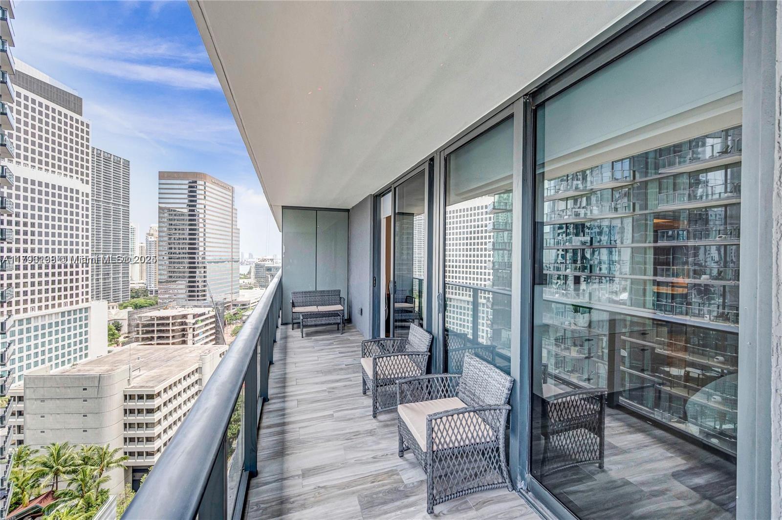 801 SMA RESIDENCES CONDO - Residential Lease