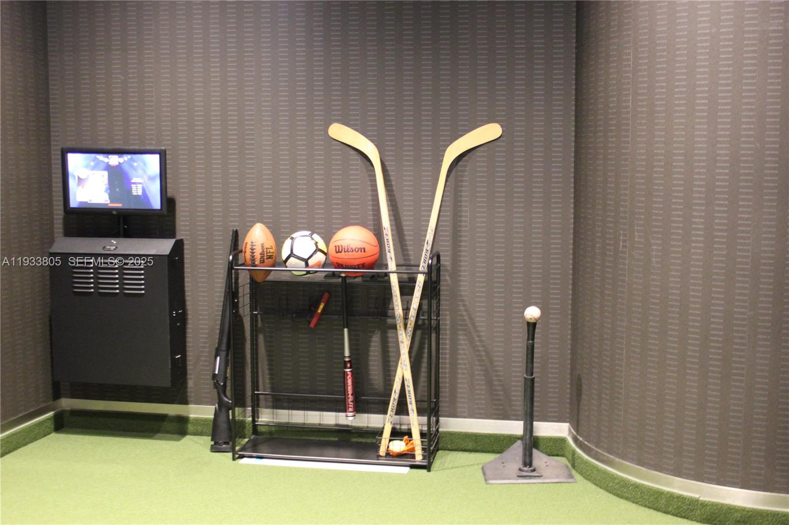 18555 Collins avenue - Residential