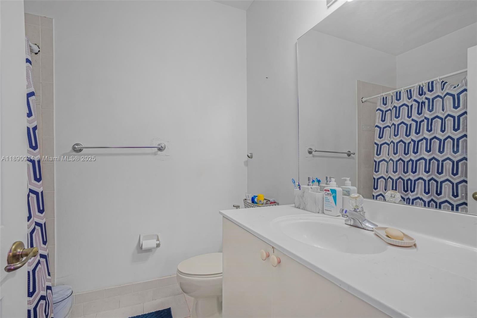 KENDALL BREEZE SOUTH - Residential