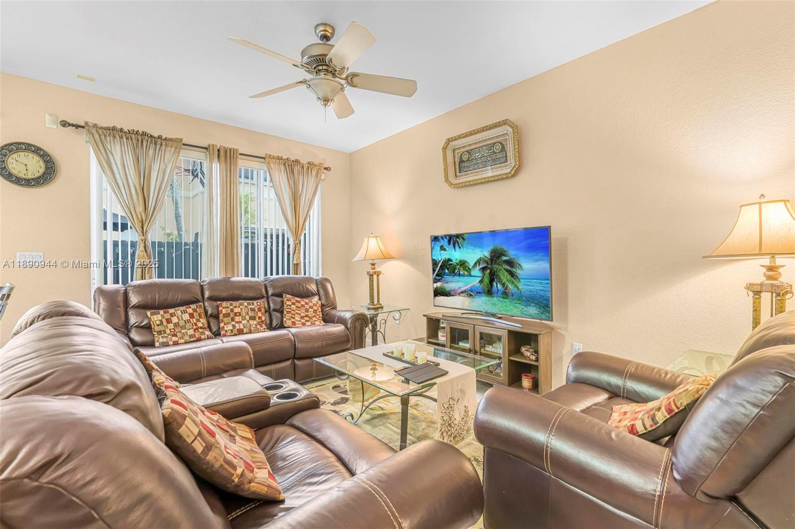 KENDALL BREEZE SOUTH - Residential