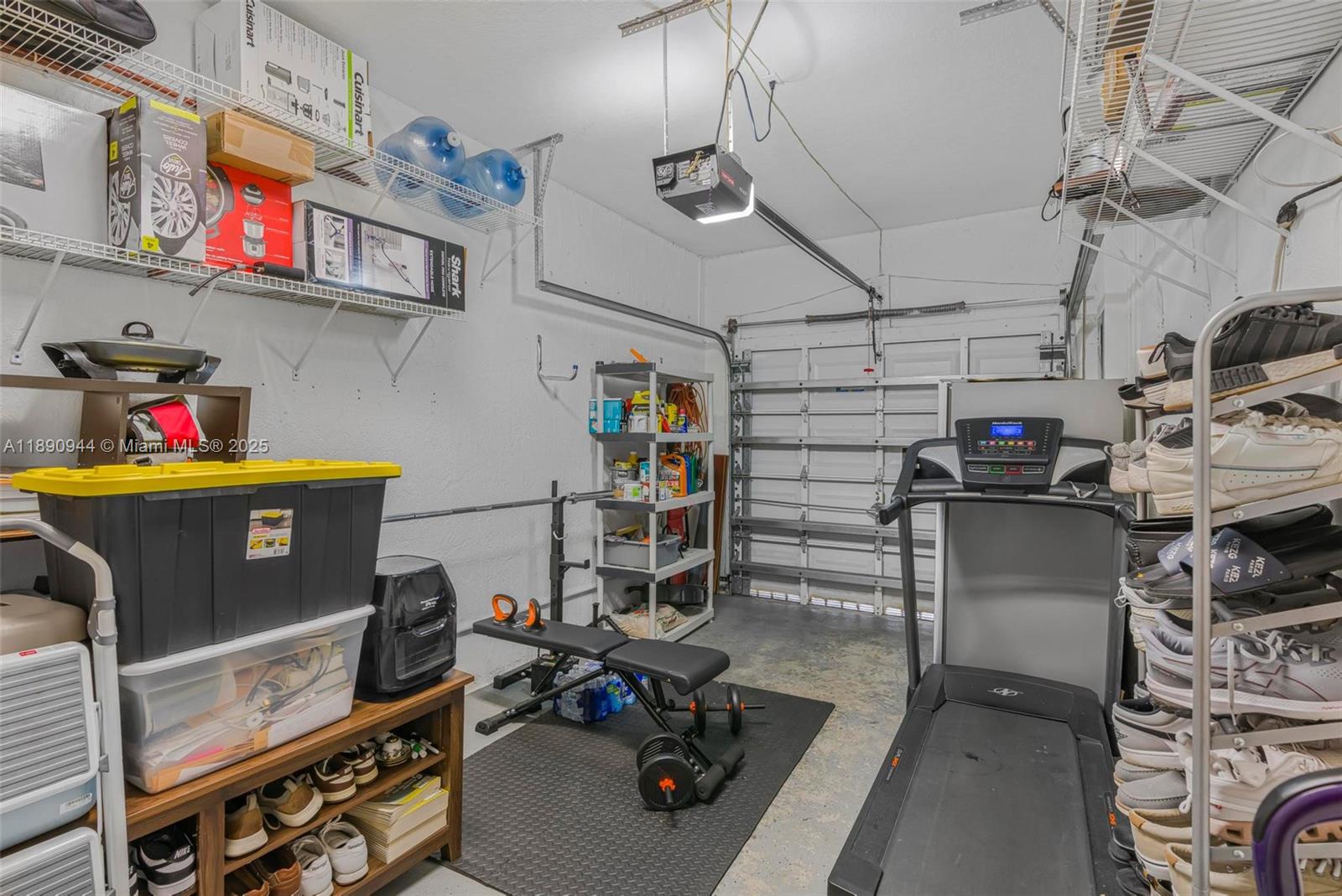 KENDALL BREEZE SOUTH - Residential