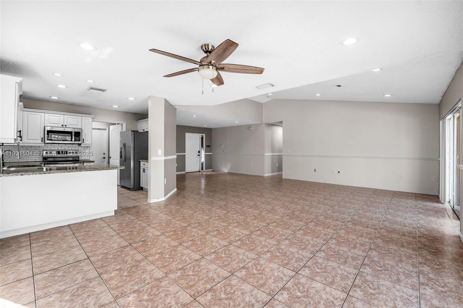 LAKES BY THE BAY SEC 10 - Residential