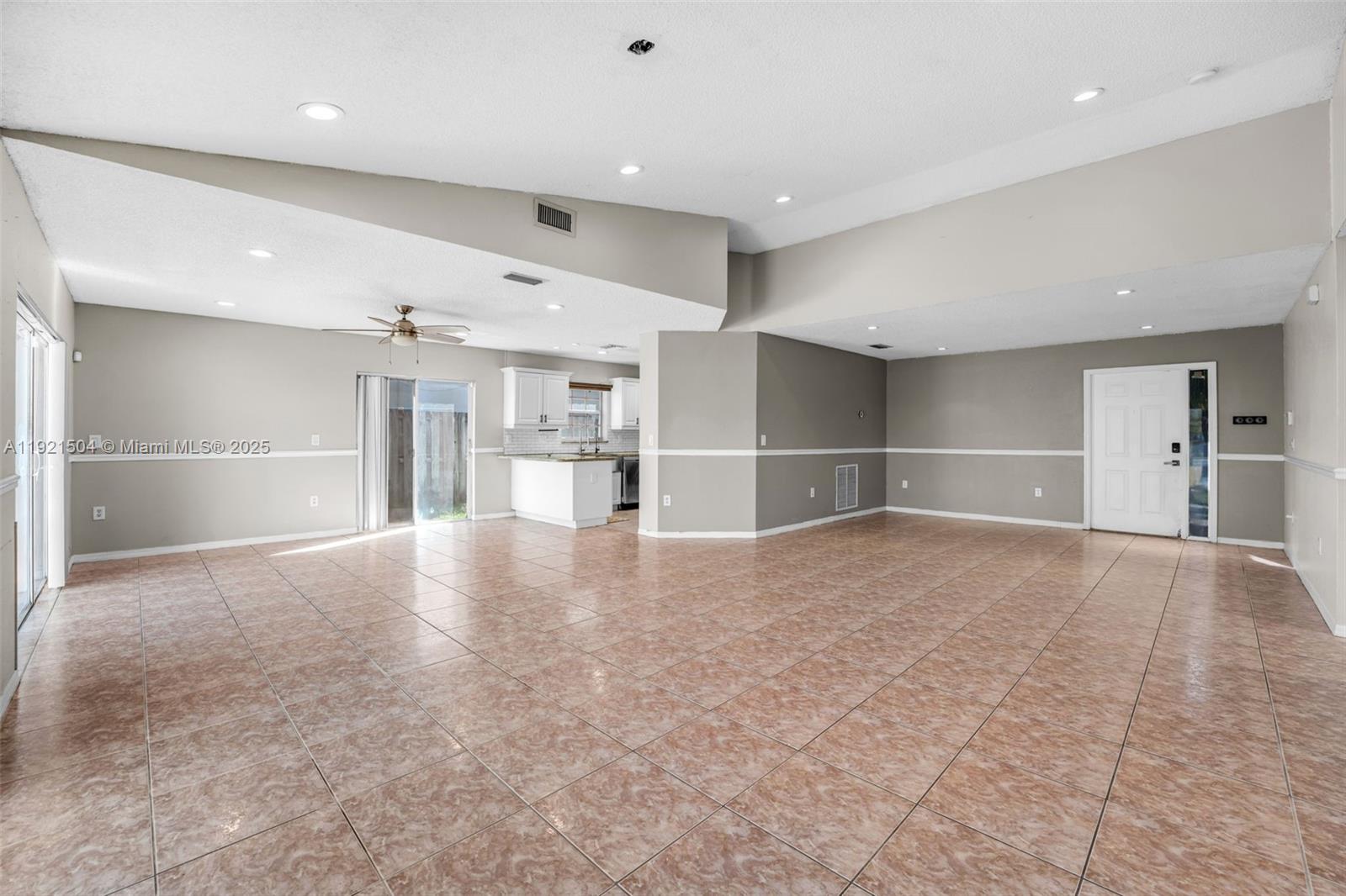 LAKES BY THE BAY SEC 10 - Residential