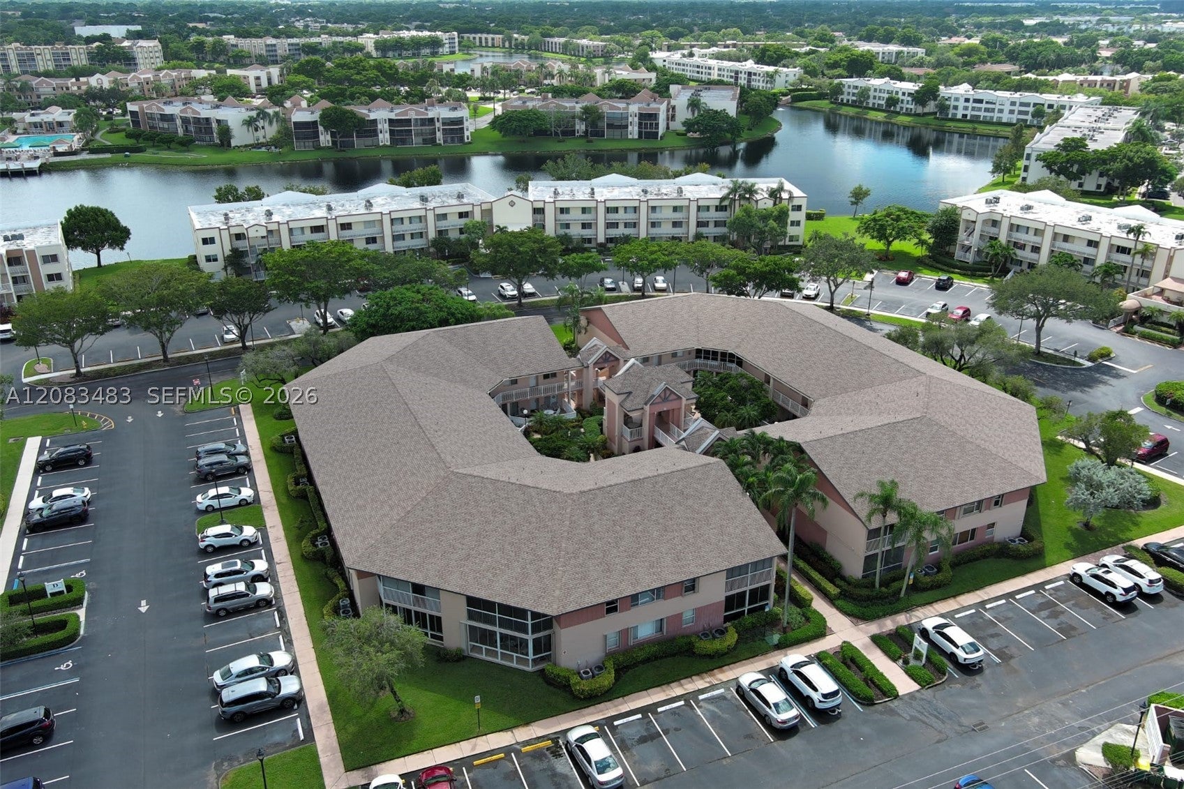 7245 S Devon Dr 112, Tamarac FL 33321