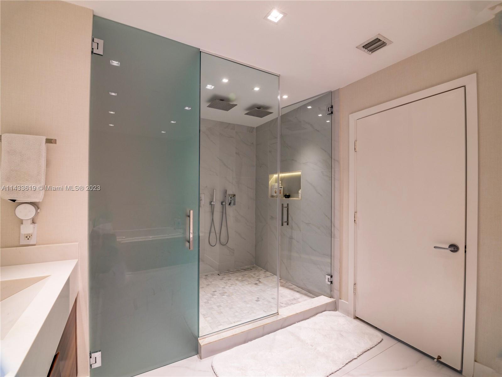 GORLIN AT AQUA CONDO - Residential