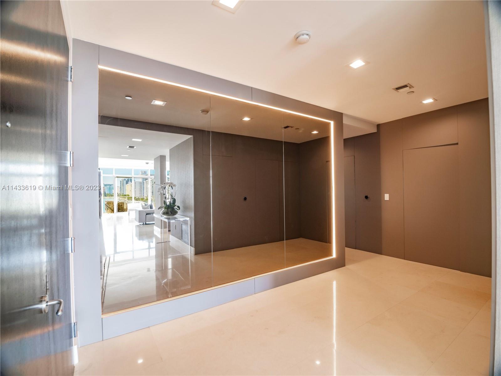 GORLIN AT AQUA CONDO - Residential