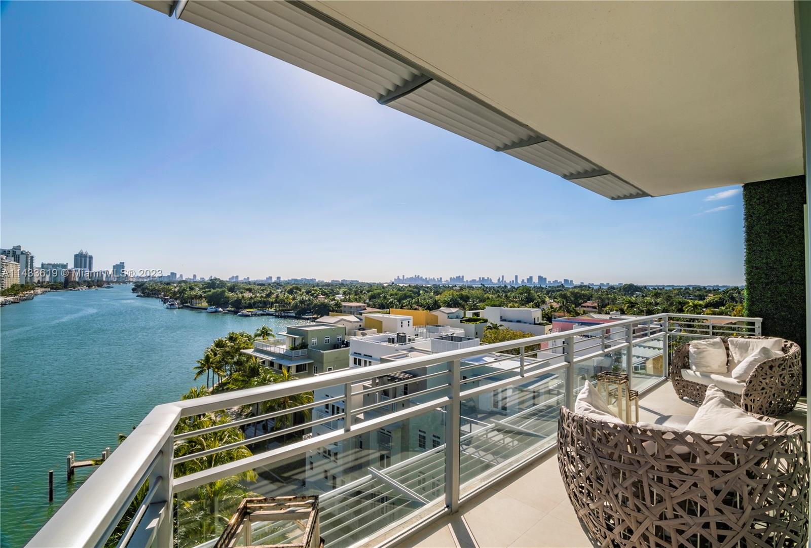 GORLIN AT AQUA CONDO - Residential