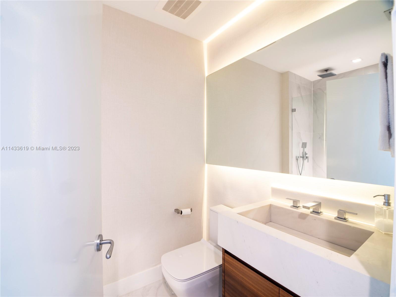 GORLIN AT AQUA CONDO - Residential