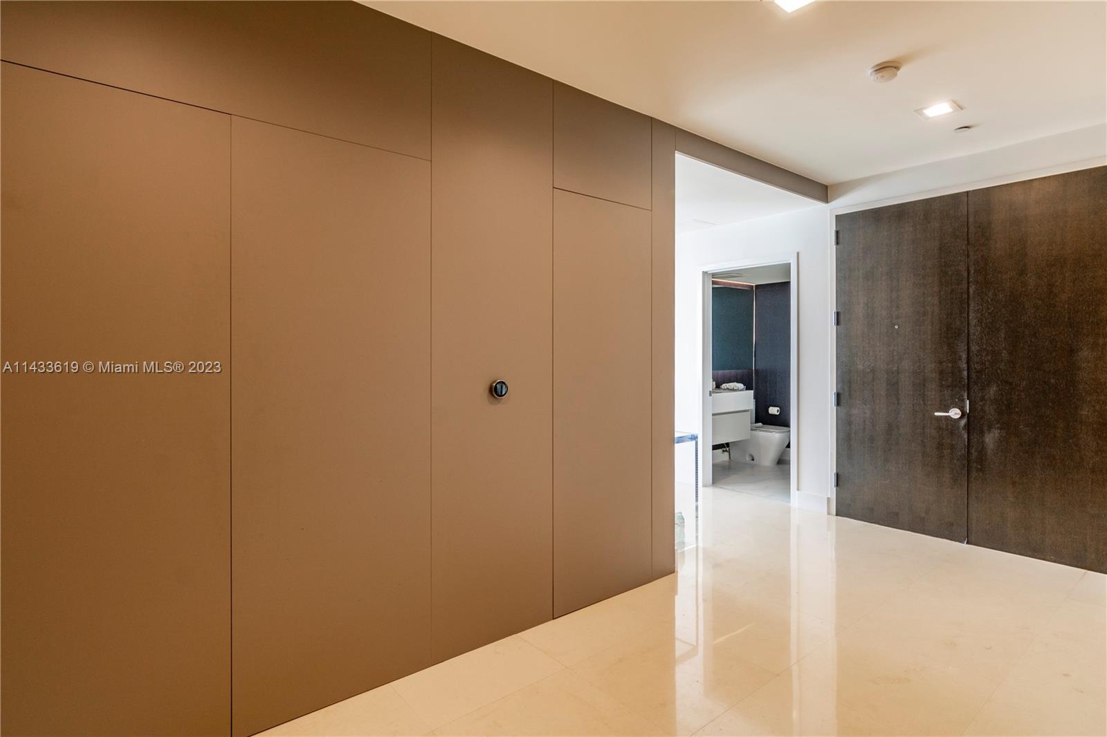 GORLIN AT AQUA CONDO - Residential