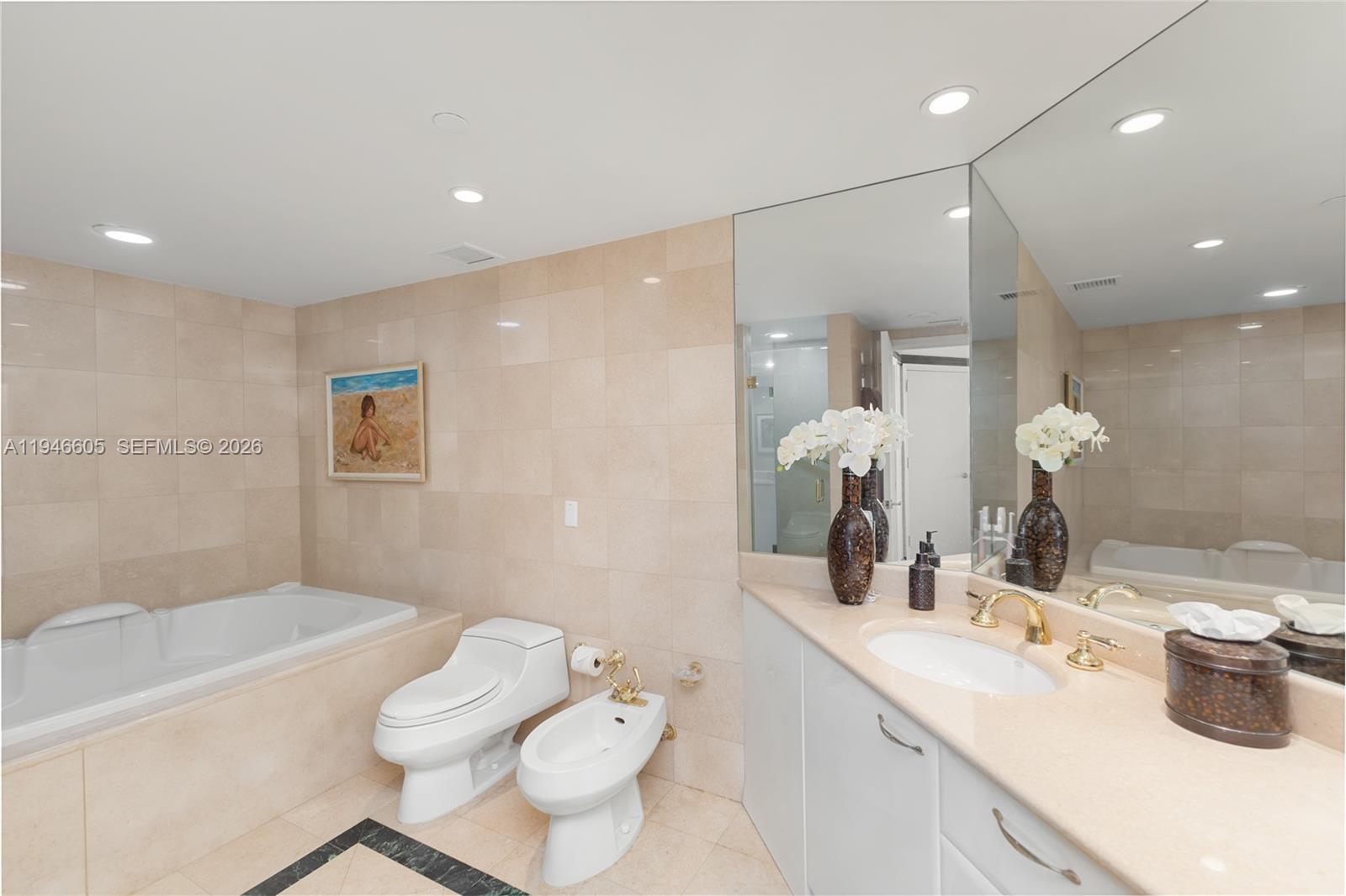 TOWERS OF PORTO VITA-SOUT - Residential