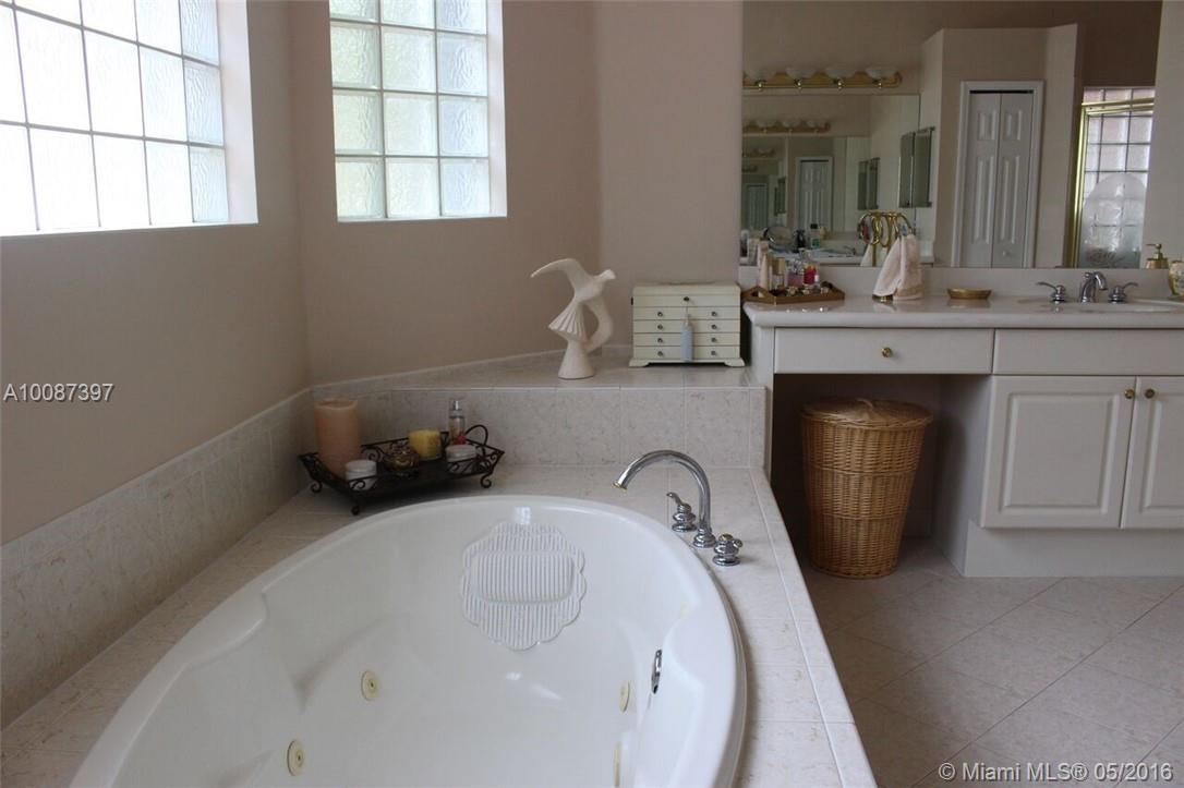 Sunset Lakes One 164-34 B - Residential