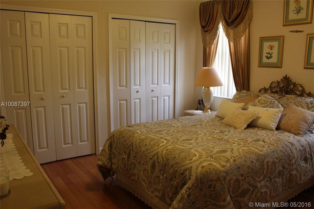 Sunset Lakes One 164-34 B - Residential