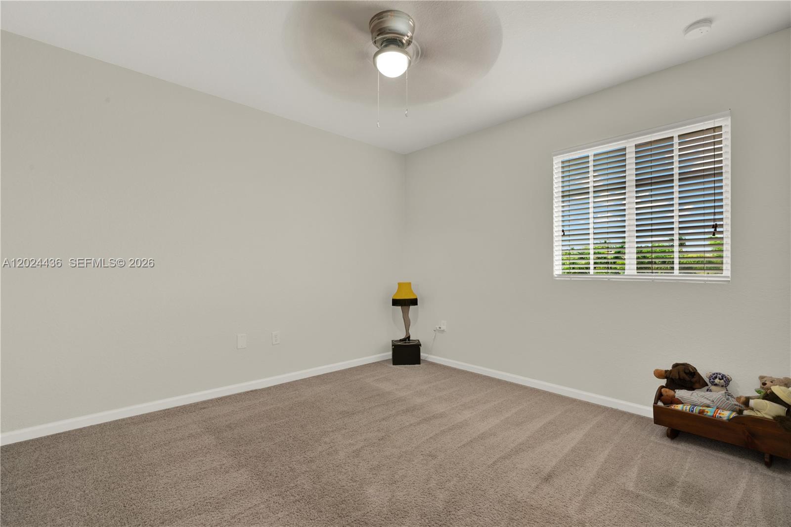 REDLAND REEF - Residential