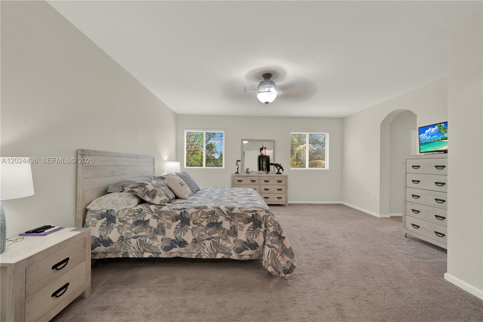 REDLAND REEF - Residential