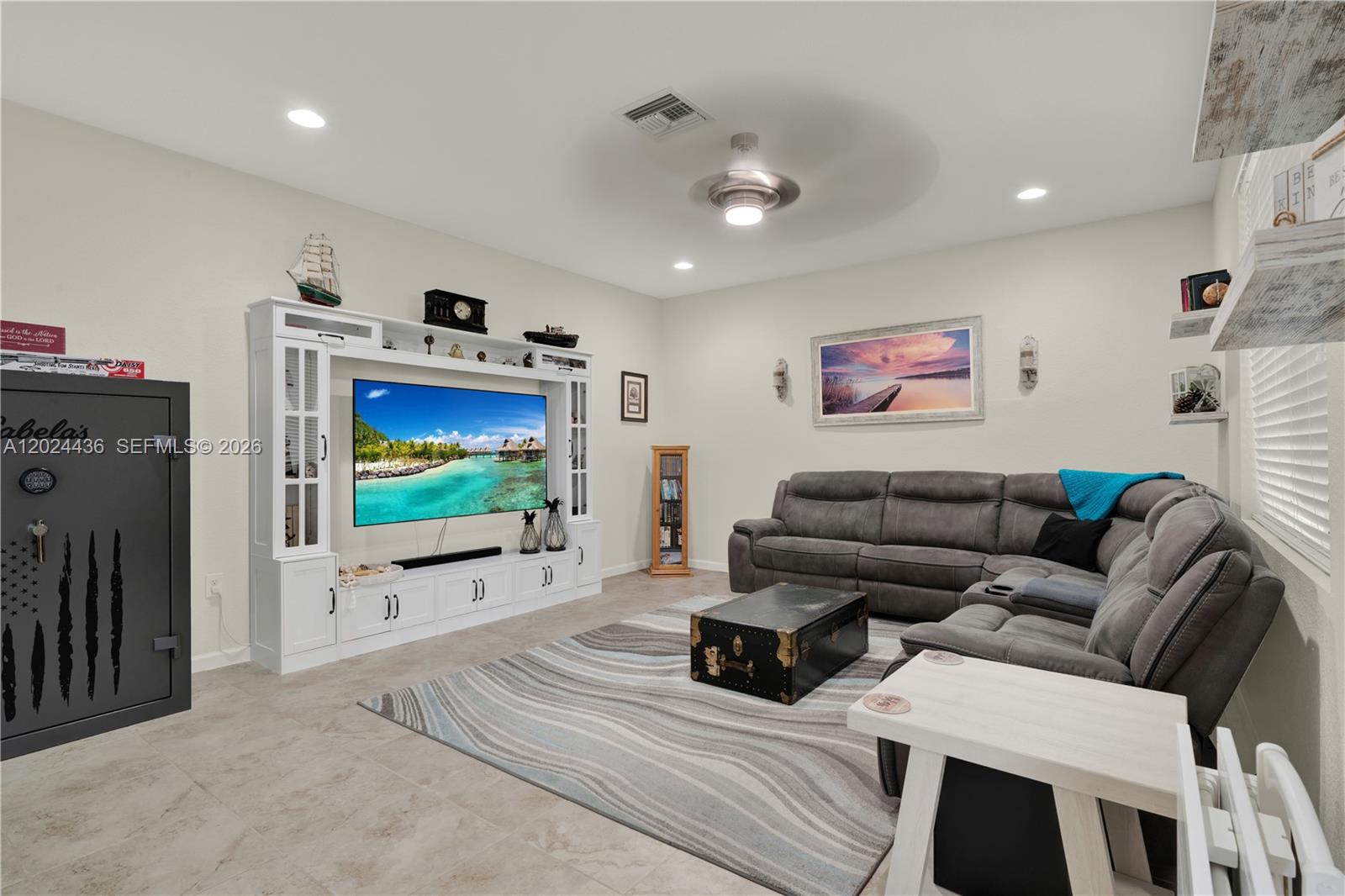 REDLAND REEF - Residential