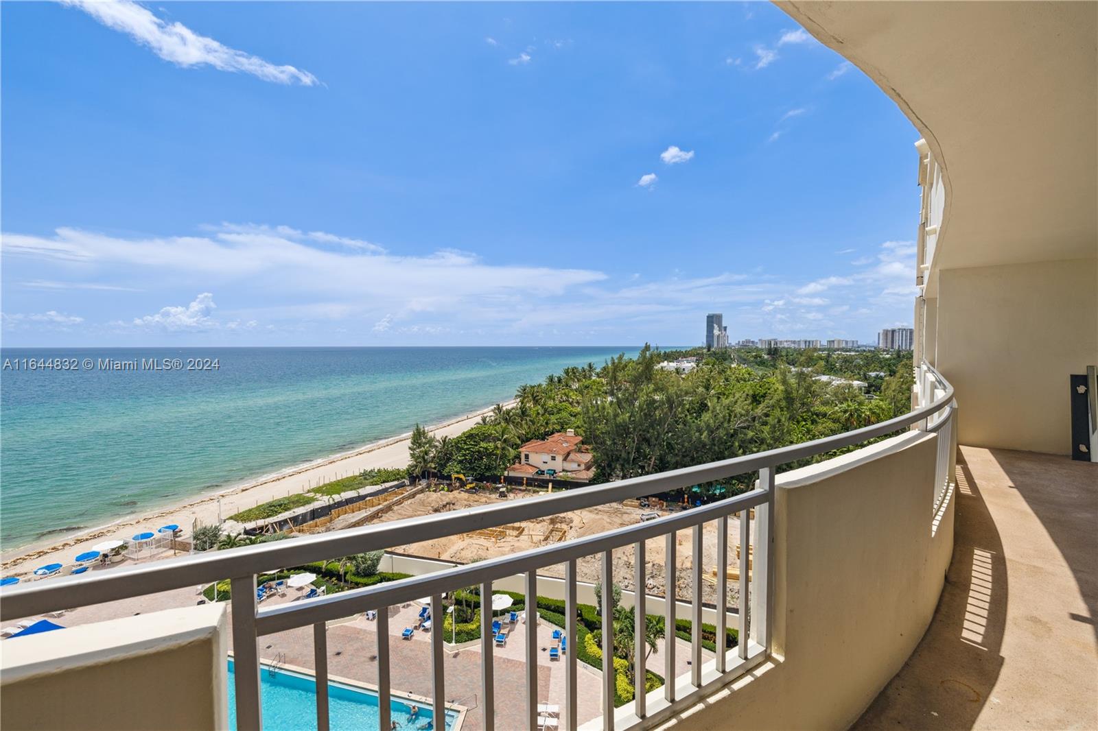 3180 S Ocean Dr 912, Hallandale Beach, Broward County, Florida - 2 Bedrooms  
2 Bathrooms - 