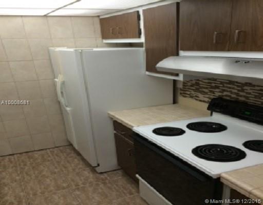 KINGSTON SQUARE CONDO - Residential Lease