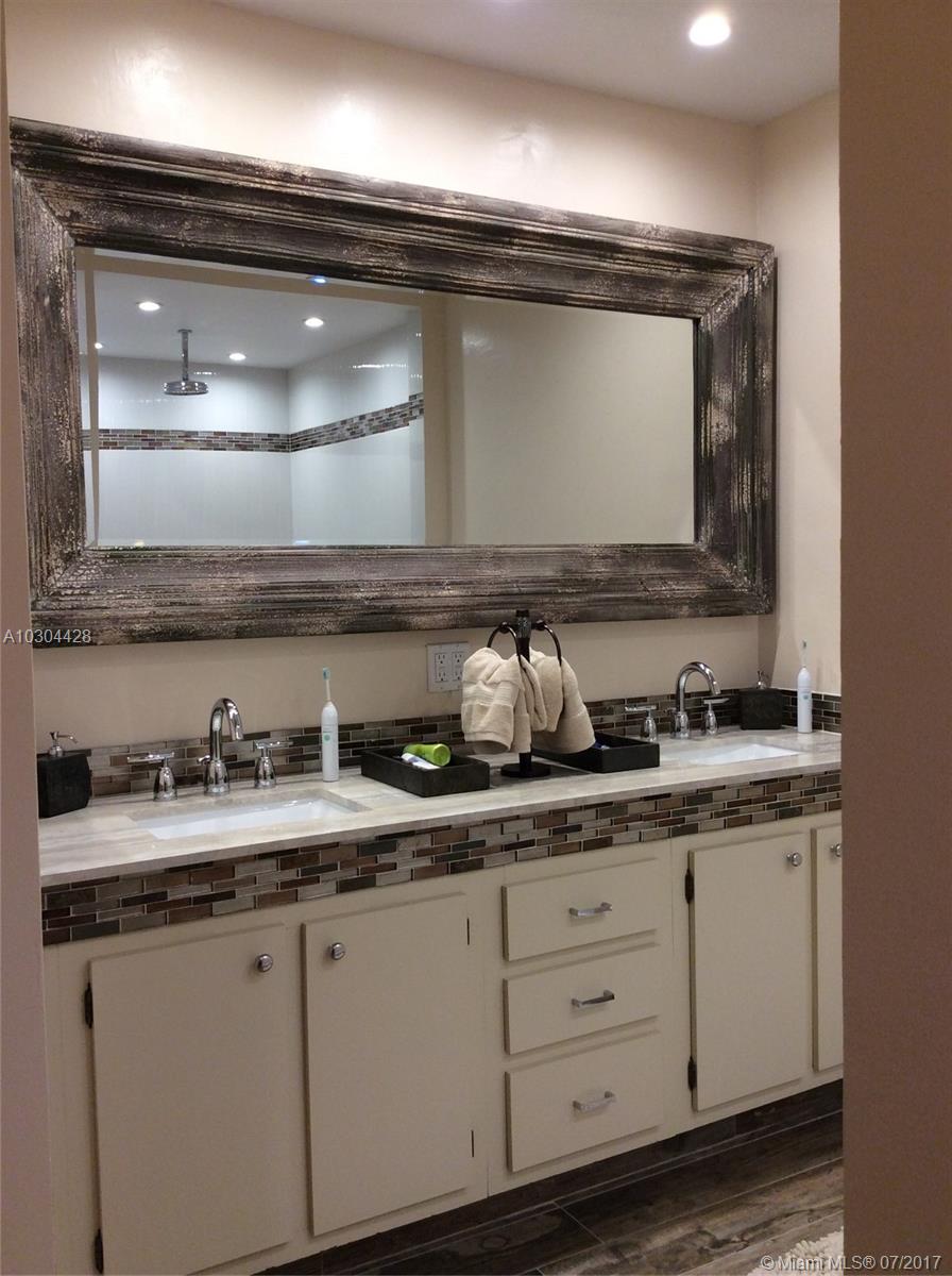 EVERGLADES SUGAR & LAND C - Residential Lease