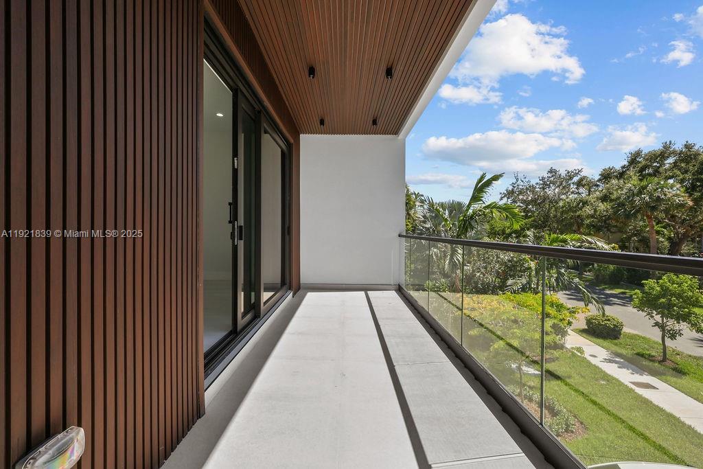 VICTORIA PARK CORR AMEN P - Residential