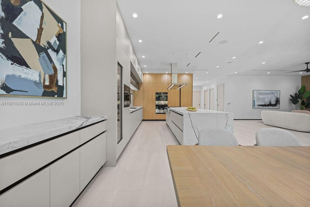 VICTORIA PARK CORR AMEN P - Residential