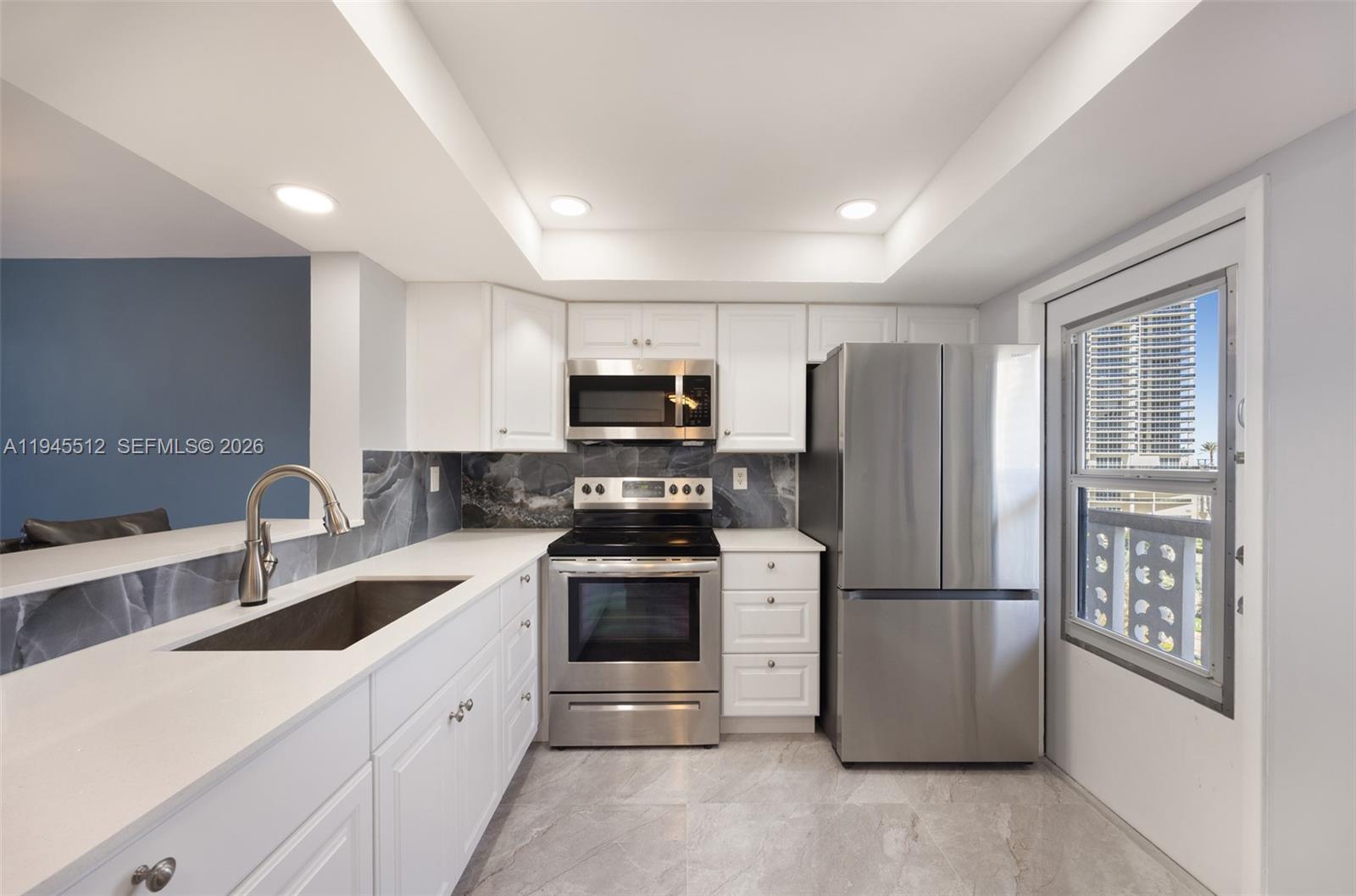 ISLANDS-MARTINIQUE CONDO - Residential