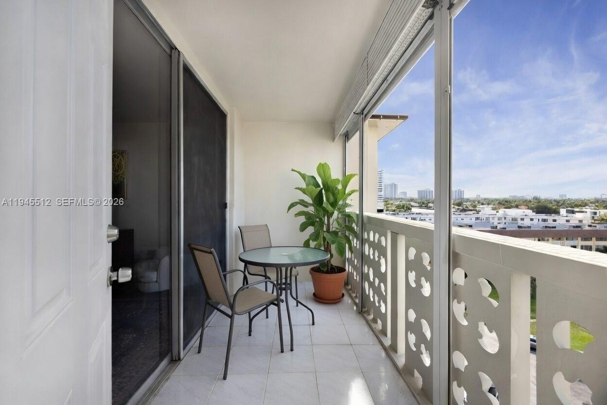 ISLANDS-MARTINIQUE CONDO - Residential