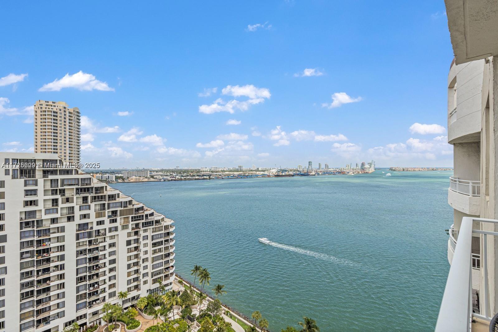 770 Claughton Island Dr Ph21, Miami, Broward County, Florida - 1 Bedrooms  
1 Bathrooms - 