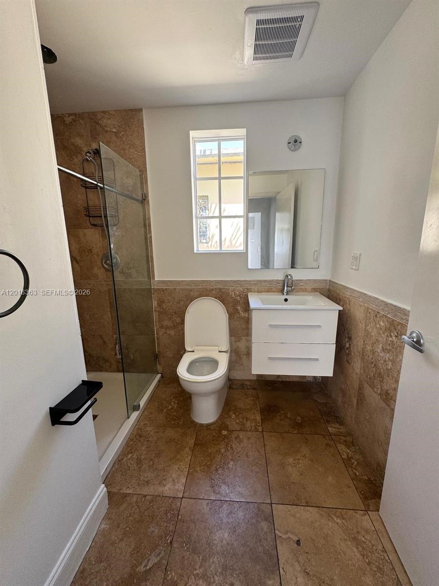 THE CASTLE MERIDIAN CONDO - Residential Income