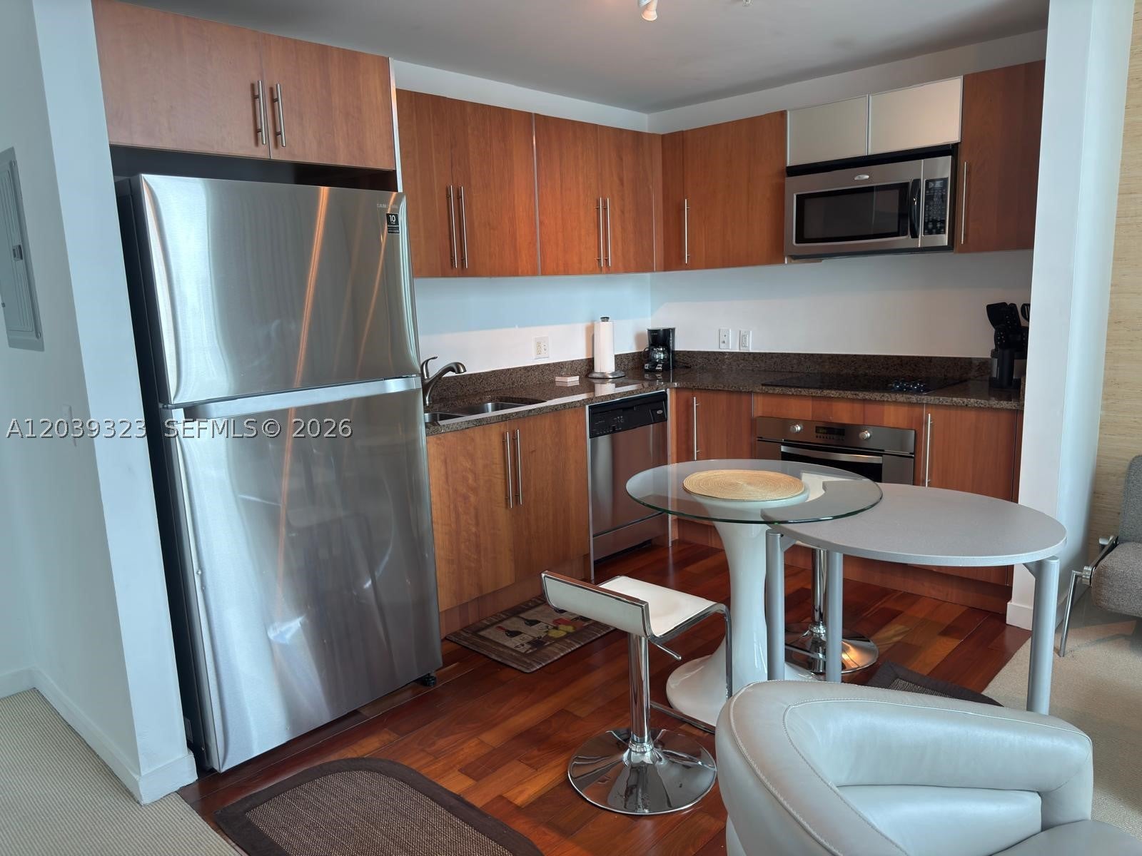 300 S Biscayne Blvd T-3703