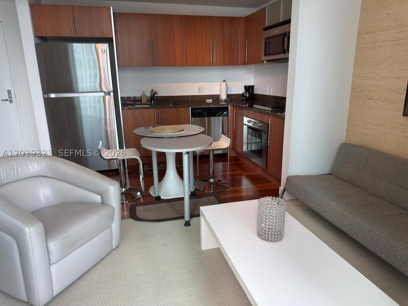 300 S Biscayne Blvd T-3703
