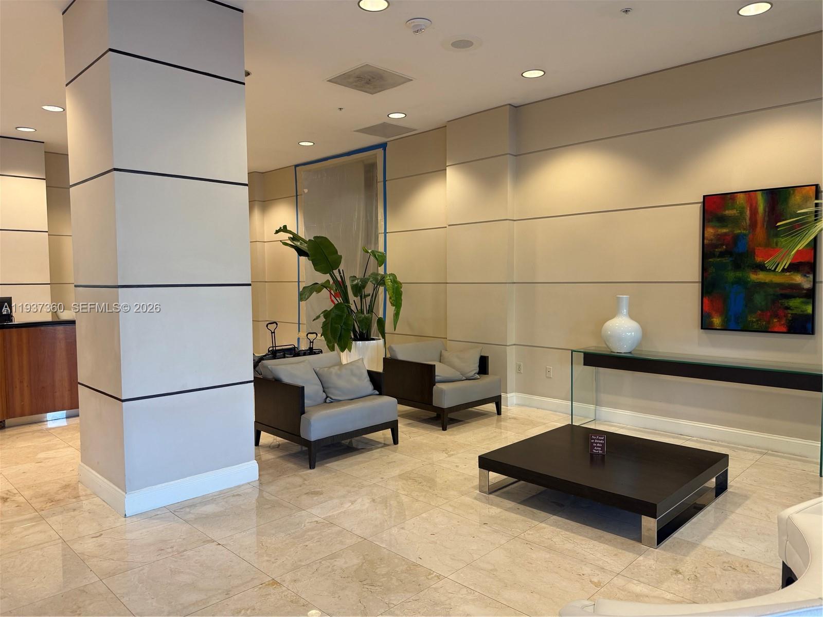 19380 Collins Ave 403