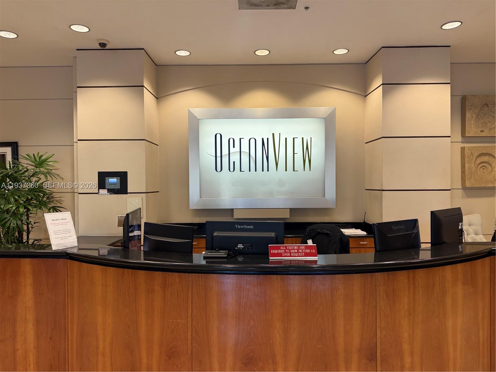 19380 Collins Ave 403